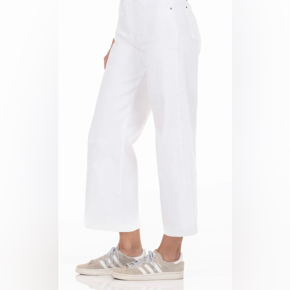 Modern American White Savannah Jeans Size 26 (2) NWT - Picture 4 of 16